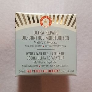 First Aid beauty ultra repair oil moisturizer